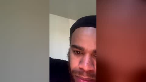 9inchesbbc33 online show from 04/08/26, 08:09