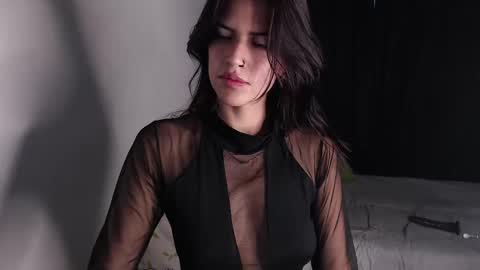 Snapshot of 9sophie_rosse chatting on 09/30/25, 10:04 sofi 3 online show from 09/30/25, 10:04