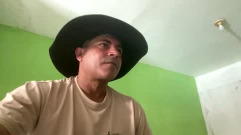 9vinhocamshow online show from 06/18/26, 12:20