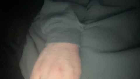 Snapshot of 9x6thickmassive chatting on 12/27/24, 11:17 9x6thickmassive online show from 12/27/24, 11:17