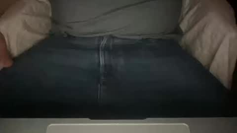 Snapshot of 9x6thickmassive chatting on 10/14/25, 05:30 9x6thickmassive online show from 10/14/25, 05:30