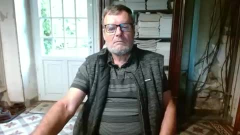 Snapshot of _123_voyeur_ chatting on 09/26/25, 11:25 _123_voyeur_ online show from 09/26/25, 11:25