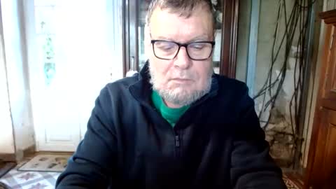 Snapshot of _123_voyeur_ chatting on 11/29/25, 12:08 _123_voyeur_ online show from 11/29/25, 12:08