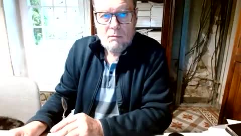 Snapshot of _123_voyeur_ chatting on 12/19/25, 02:57 _123_voyeur_ online show from 12/19/25, 02:57