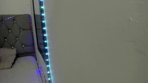 Snapshot of _1dereck chatting on 02/16/26, 10:44 DERECK online show from 02/16/26, 10:44