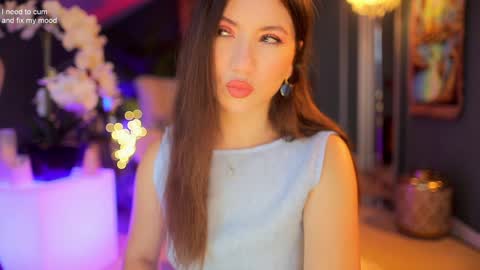 Snapshot of _1s___ chatting on 10/23/25, 02:55 Sophia online show from 10/23/25, 02:55