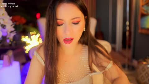 Snapshot of _1s___ chatting on 11/19/25, 04:34 Sophia online show from 11/19/25, 04:34