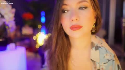 Snapshot of _1s___ chatting on 03/31/26, 02:35 Sophia online show from 03/31/26, 02:35