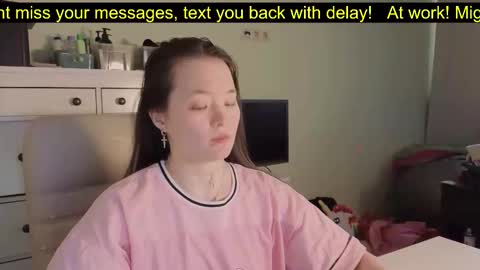 Snapshot of _3x7_ chatting on 09/14/25, 08:57 _3x7_ online show from 09/14/25, 08:57