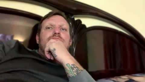 _5120100_kmarty25660 online show from 11/22/25, 10:25