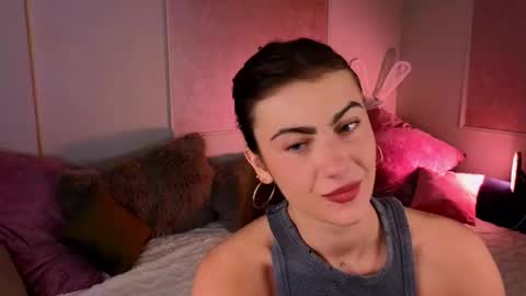 Willow online show from 10/26/25, 09:21