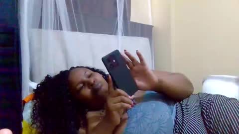 Snapshot of _abbey2 chatting on 05/16/26, 10:36 abbey online show from 05/16/26, 10:36