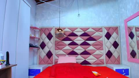 Snapshot of _abby_rouss chatting on 09/13/25, 03:06 abby rouss online show from 09/13/25, 03:06