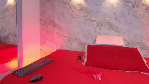 Snapshot of _abby_rouss chatting on 09/30/25, 03:11 abby rouss online show from 09/30/25, 03:11