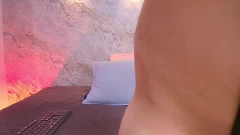 Snapshot of _abby_rouss chatting on 10/03/25, 03:03 abby rouss online show from 10/03/25, 03:03