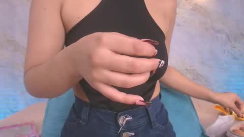 Snapshot of _abby_rouss chatting on 10/19/25, 03:07 abby rouss online show from 10/19/25, 03:07