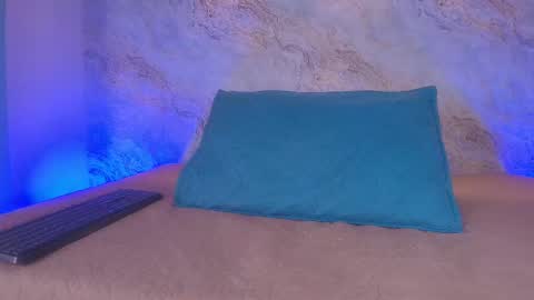 Snapshot of _abby_rouss chatting on 11/14/25, 03:05 abby rouss online show from 11/14/25, 03:05