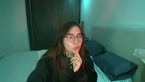 abby 3 online show from 02/04/25, 12:08