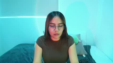 abby 3 online show from 09/22/25, 05:04