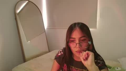 Snapshot of _abbyyyy_ chatting on 03/05/26, 05:42 abby 3 online show from 03/05/26, 05:42