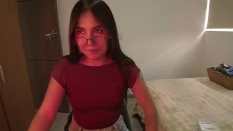 Snapshot of _abbyyyy_ chatting on 03/11/26, 06:47 abby 3 online show from 03/11/26, 06:47