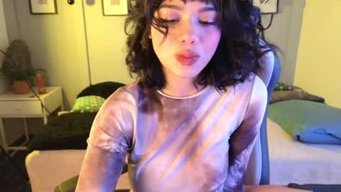 abigaill online show from 12/13/24, 06:00