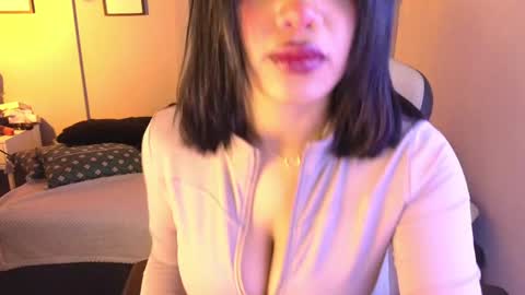 abigaill online show from 01/18/25, 08:10