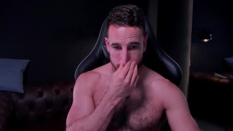 _adamcoper_ online show from 11/18/25, 03:16