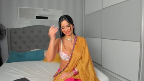 Snapshot of _adelle chatting on 02/22/25, 05:13 Adelle online show from 02/22/25, 05:13