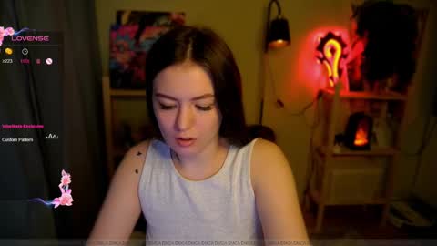 Emy online show from 03/04/25, 12:50