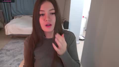 Emy online show from 10/20/25, 06:36