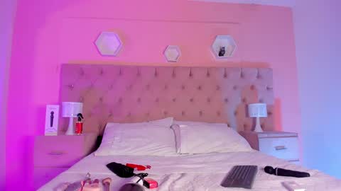 Agatha online show from 12/16/24, 05:17