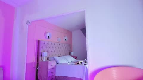 Agatha online show from 01/05/25, 05:41