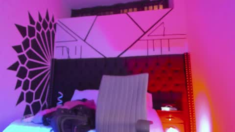 Agatha online show from 02/13/25, 05:05