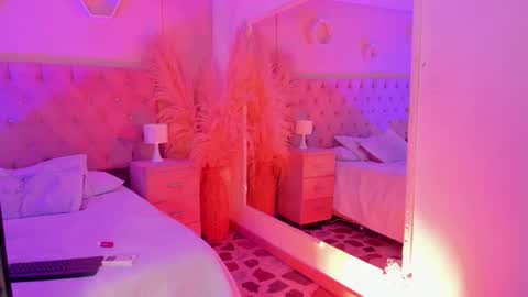 Agatha online show from 12/14/25, 09:03