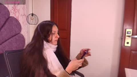  Alaia online show from 02/20/26, 11:43