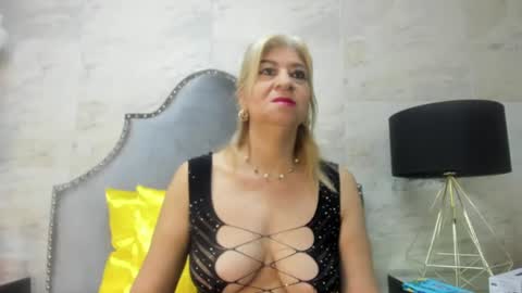 Snapshot of _alana_johnson chatting on 06/12/26, 01:10 _alana_johnson online show from 06/12/26, 01:10