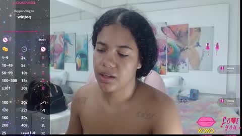 _alegriamartinez_ online show from 11/10/25, 05:01