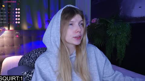 Snapshot of _aleksa chatting on 12/06/24, 08:59 Alexa online show from 12/06/24, 08:59