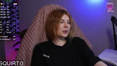 Snapshot of _aleksa chatting on 02/01/25, 09:00 Alexa online show from 02/01/25, 09:00