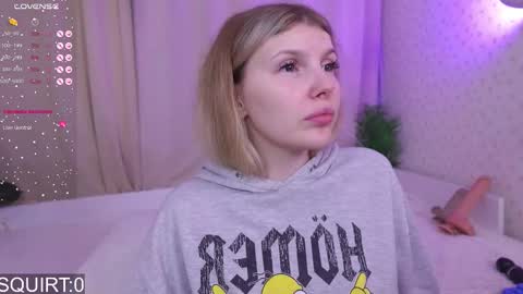 Snapshot of _aleksa chatting on 09/12/25, 05:29 Alexa online show from 09/12/25, 05:29