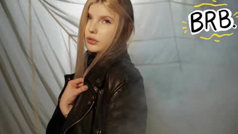 Alexa online show from 11/19/25, 06:41