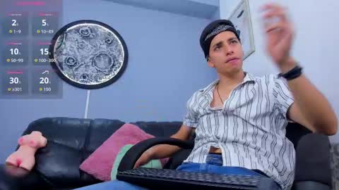 Alexander online show from 09/15/25, 03:23