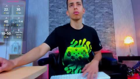 Alexander online show from 10/15/25, 11:54