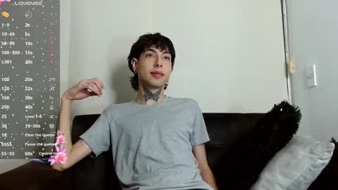 Snapshot of _alexblunt_ chatting on 12/29/24, 11:50 _alexblunt_ online show from 12/29/24, 11:50