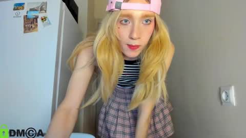 Snapshot of _alice_kitty chatting on 12/29/24, 12:01 Gaylord online show from 12/29/24, 12:01