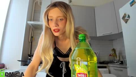 Snapshot of _alice_kitty chatting on 01/13/25, 08:58 Gaylord online show from 01/13/25, 08:58