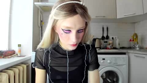 Snapshot of _alice_kitty chatting on 01/15/25, 08:41 Gaylord online show from 01/15/25, 08:41