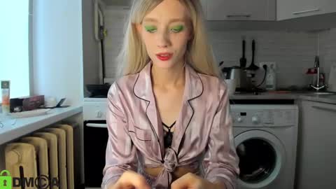 Snapshot of _alice_kitty chatting on 01/25/25, 10:51 Gaylord online show from 01/25/25, 10:51