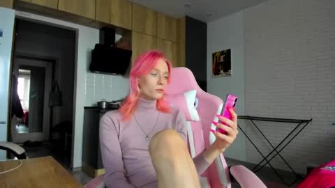 Snapshot of _alice_kitty chatting on 04/10/26, 12:10 Gaylord online show from 04/10/26, 12:10